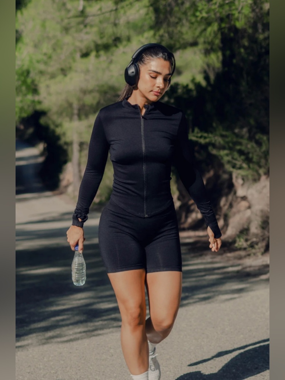 SEFI TIMELESS ZIP JACKET - JET BLACK - Picture 9 of 13